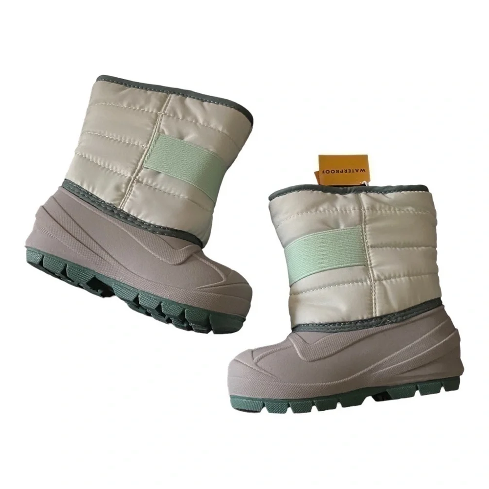 NWT-CAT & JACK-KIDS WATERPROOF WINTER BOOTS-SIZE 7
